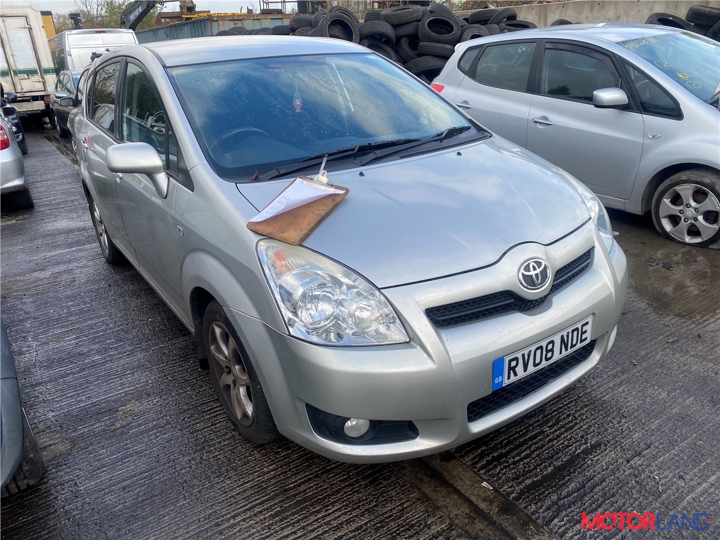 Недавно поступивший автомобиль Toyota Corolla Verso 2004-2009 - разборочный  номер t33290