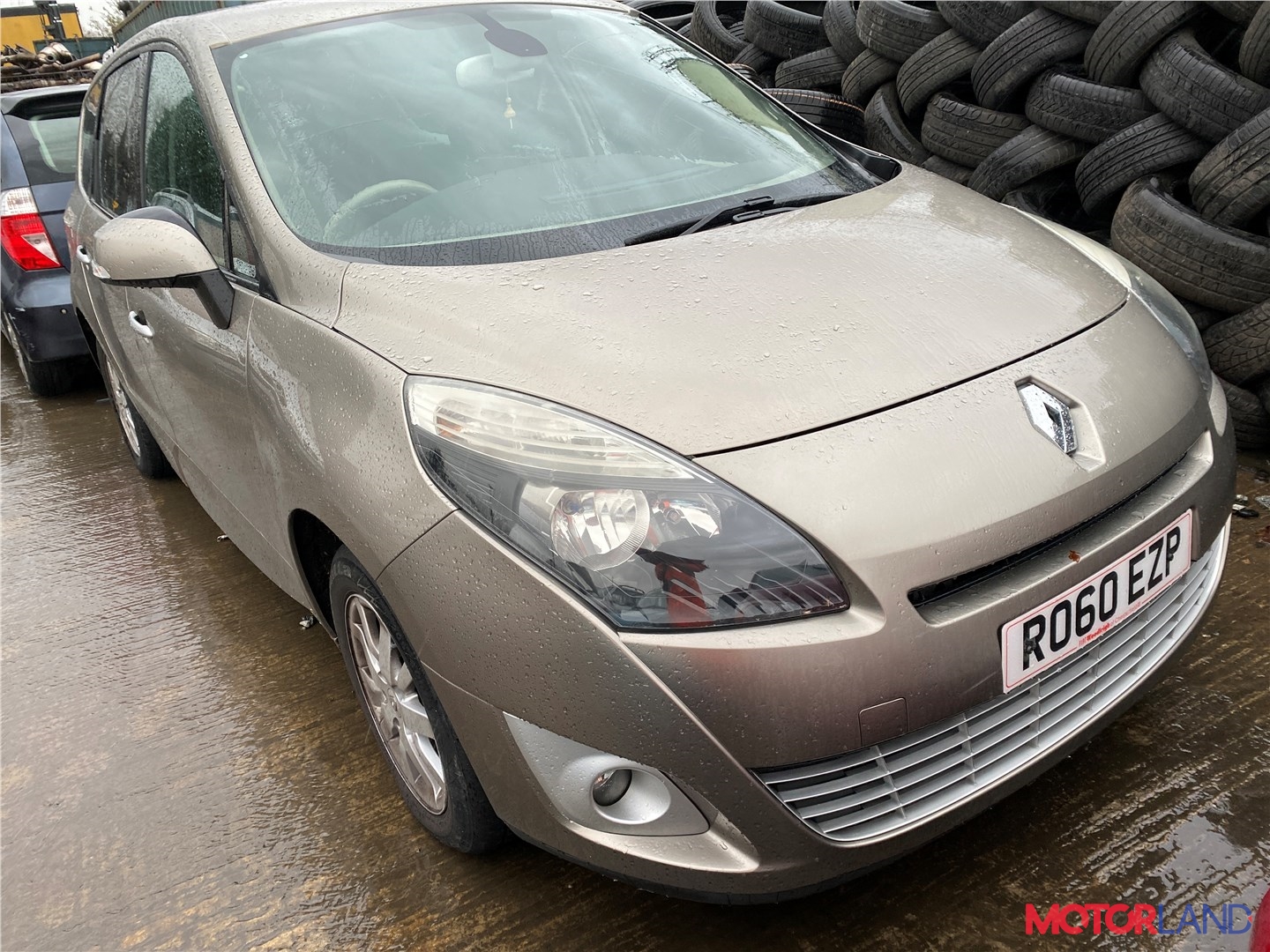 Недавно поступивший автомобиль Renault Scenic 2009-2012 - разборочный номер  t30731