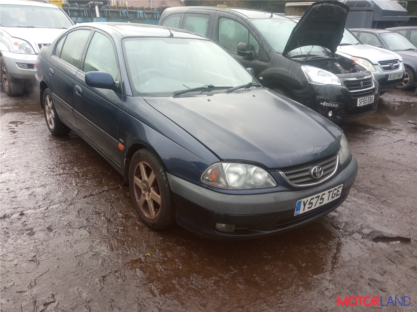 Недавно поступивший автомобиль Toyota Avensis 1 1997-2003 - разборочный  номер x2640