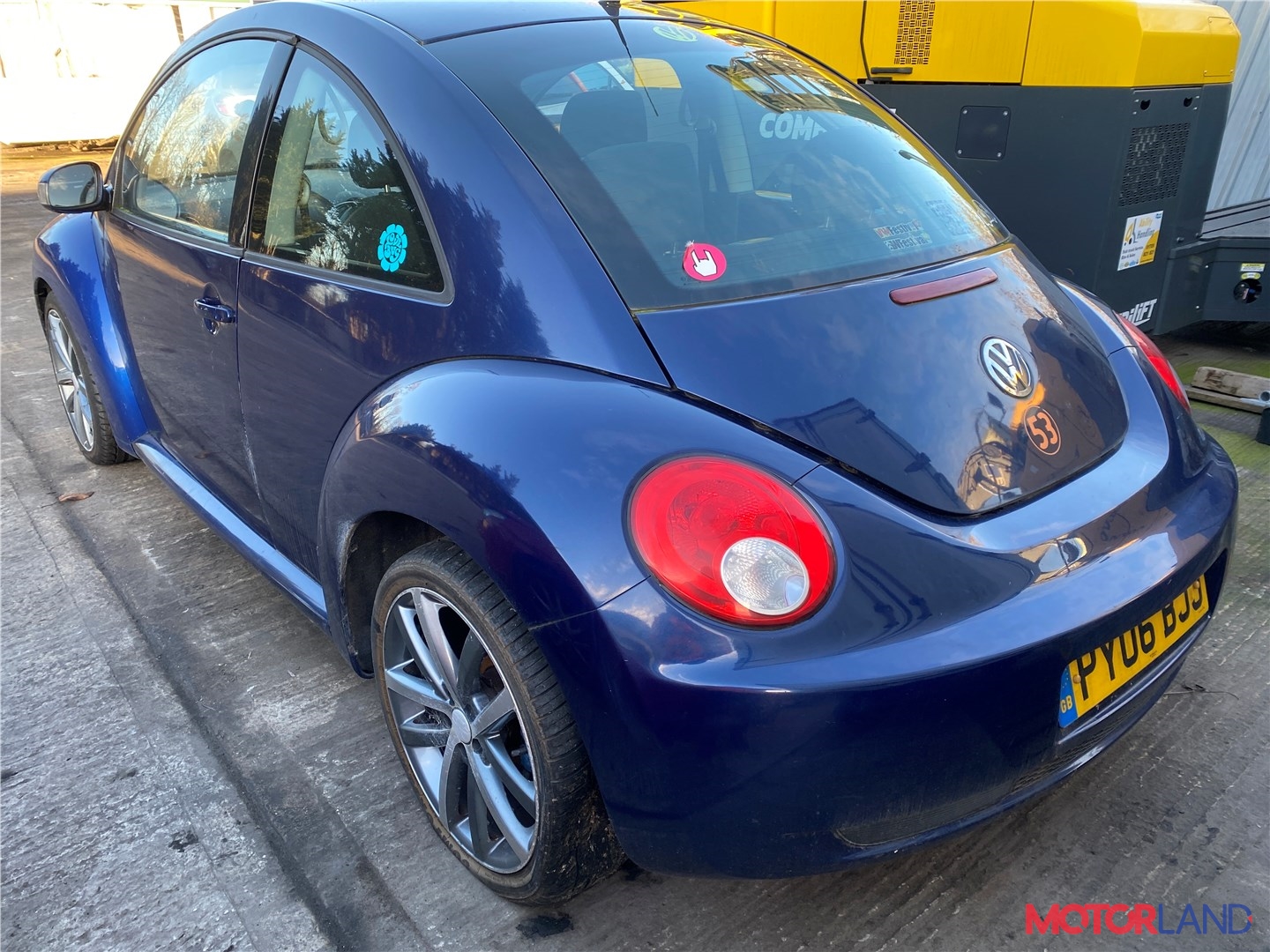 Недавно поступивший автомобиль Volkswagen Beetle 1998-2010 - разборочный  номер t30854