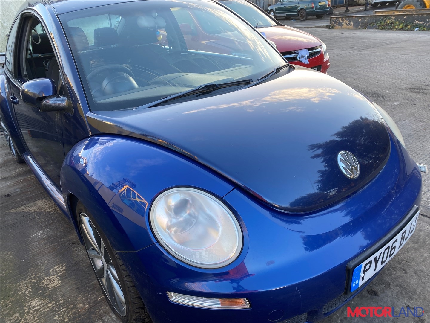 Недавно поступивший автомобиль Volkswagen Beetle 1998-2010 - разборочный  номер t30854