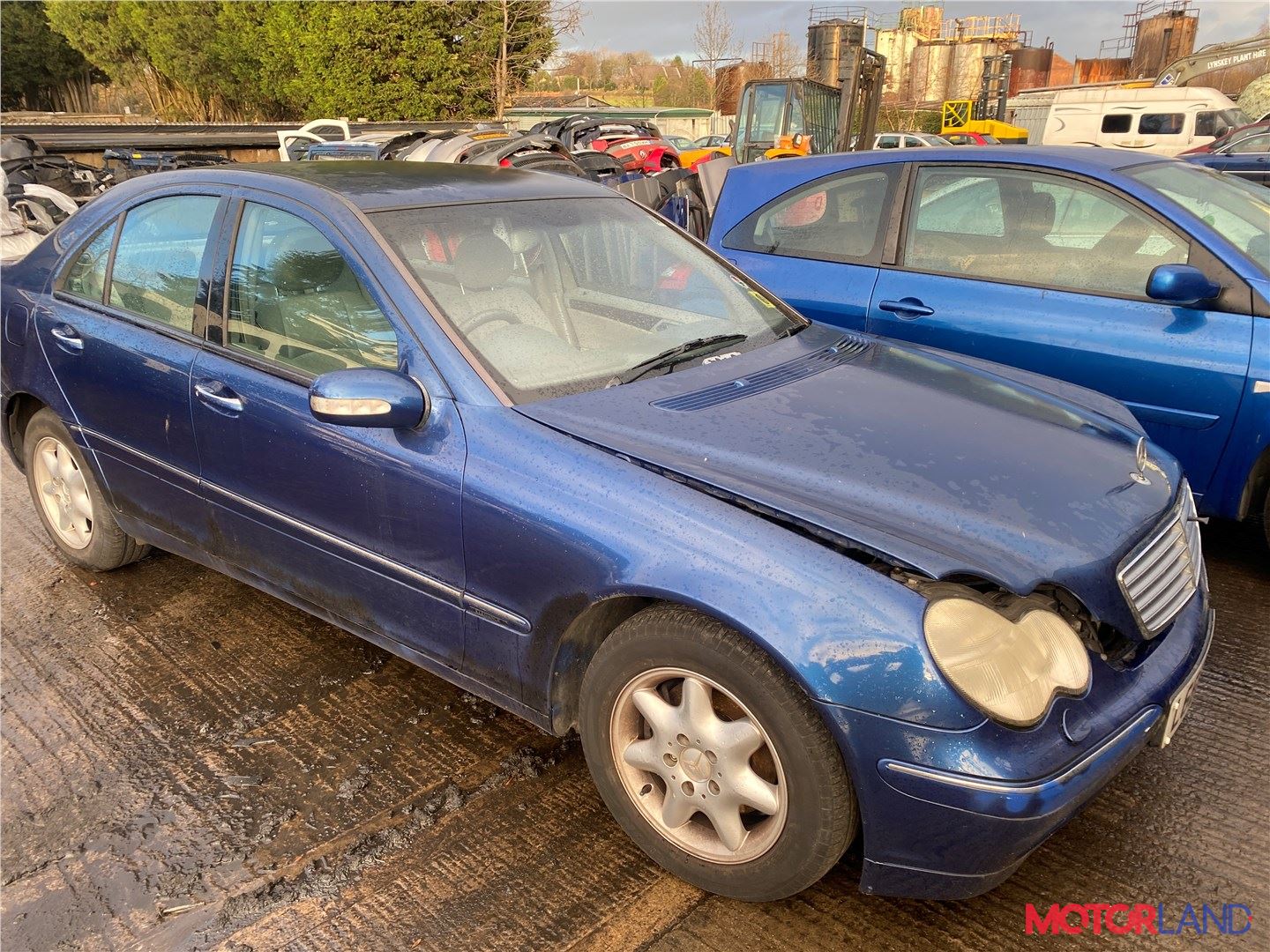 Недавно поступивший автомобиль Mercedes C W203 2000-2007 - разборочный  номер t31267