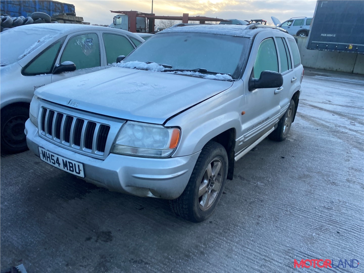 Недавно поступивший автомобиль Jeep Grand Cherokee 1999-2003 - разборочный  номер t31338