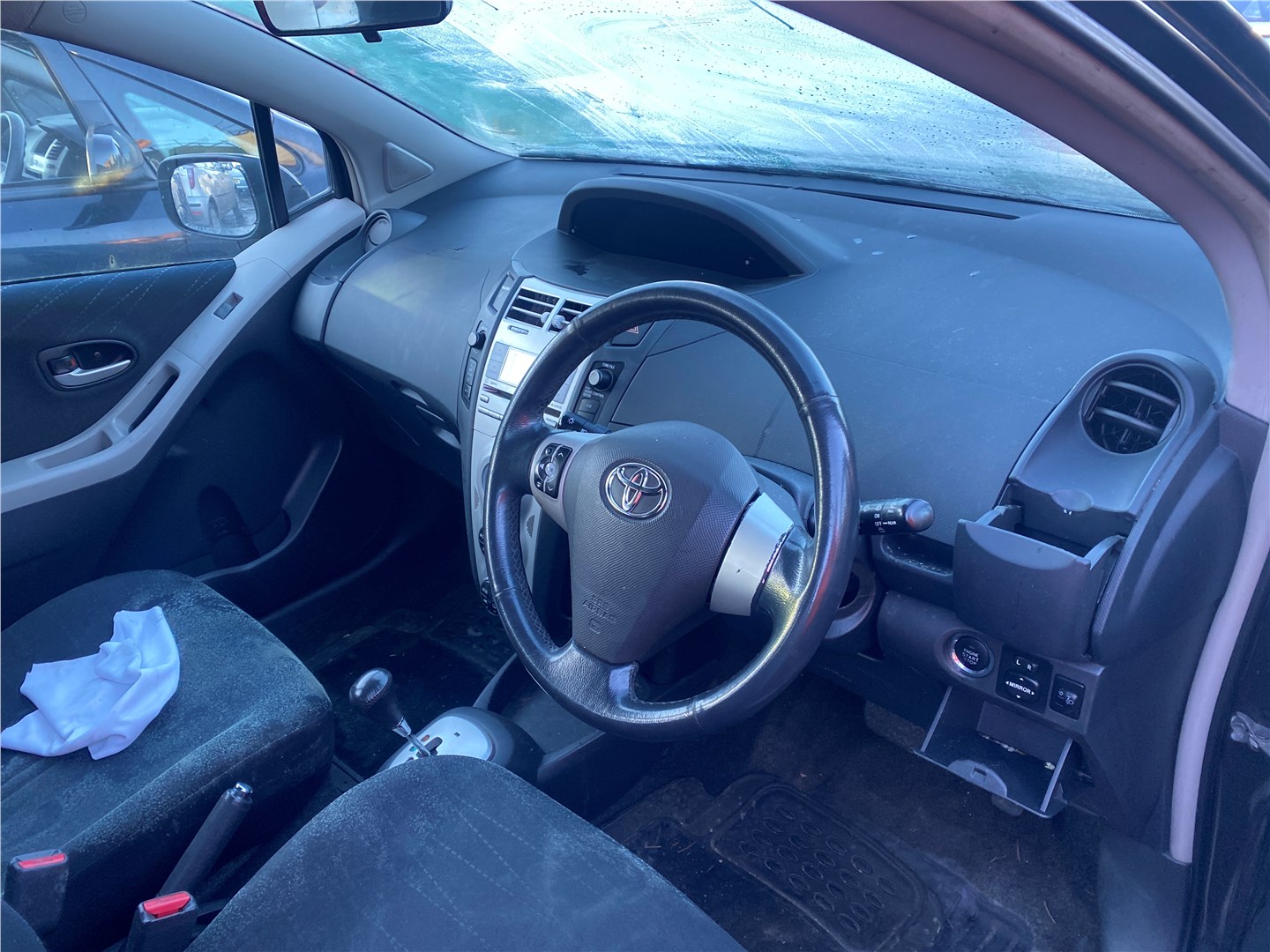 Toyota Yaris 2005 2011