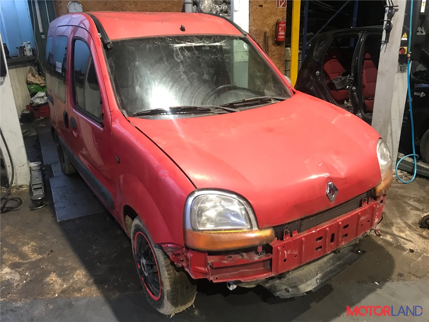 Недавно поступивший автомобиль Renault Kangoo 1998-2008 - разборочный номер  69253