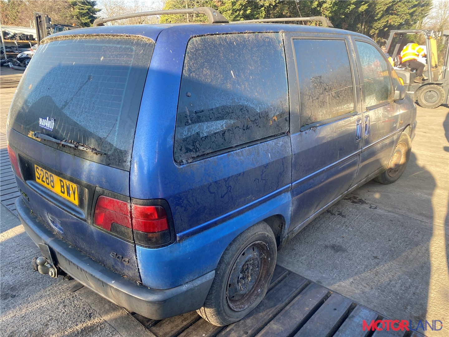 Недавно поступивший автомобиль Peugeot 806 - разборочный номер t31959