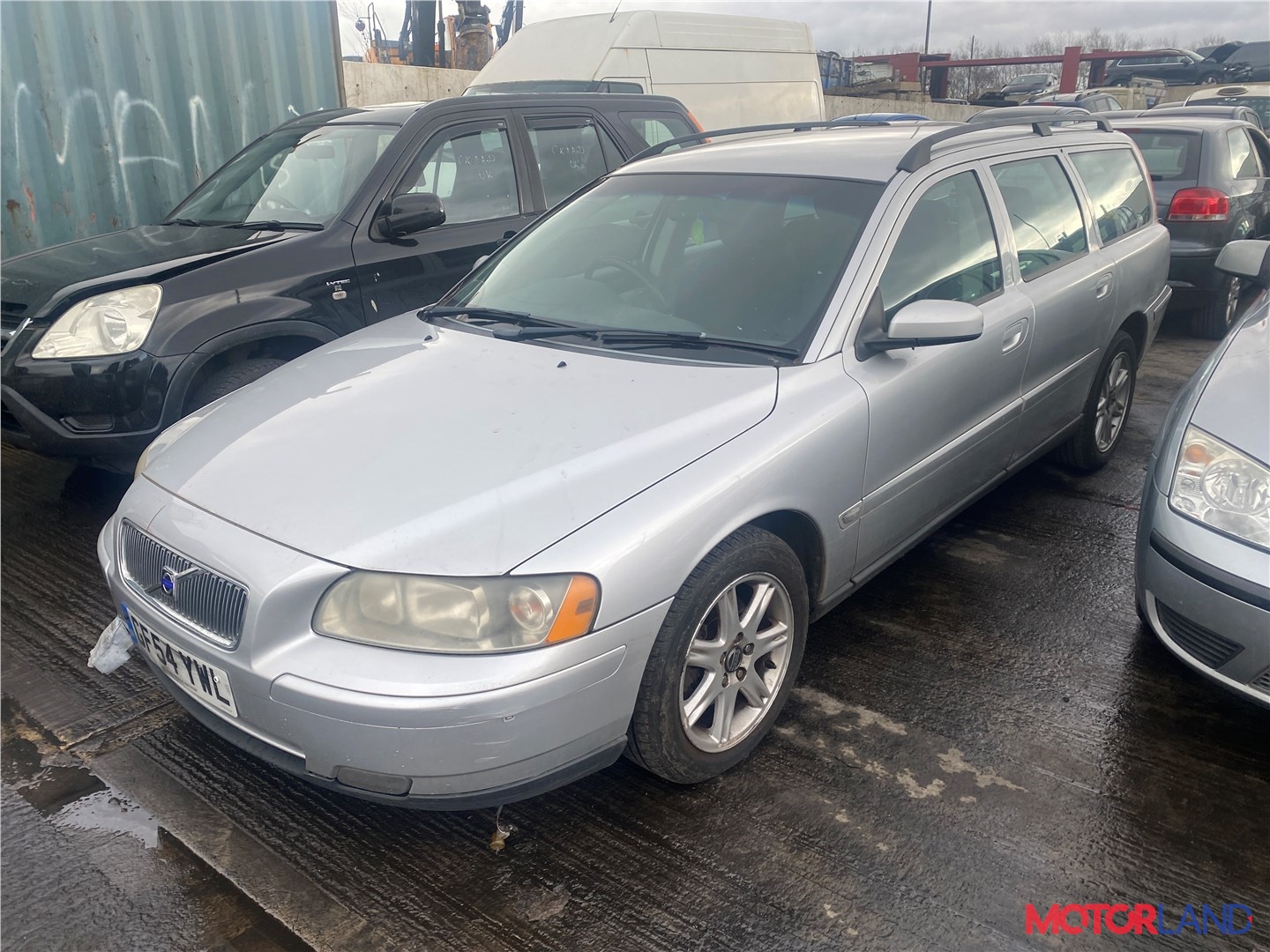 Недавно поступивший автомобиль Volvo V70 2001-2008 - разборочный номер  t32262