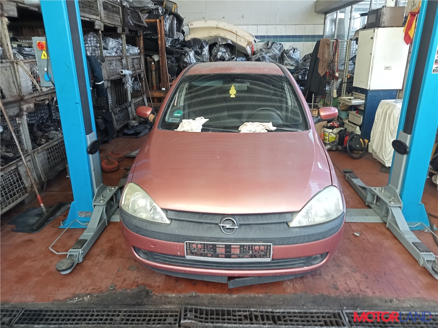 Недавно поступивший автомобиль Opel Corsa C 2000-2006 - разборочный номер  26826