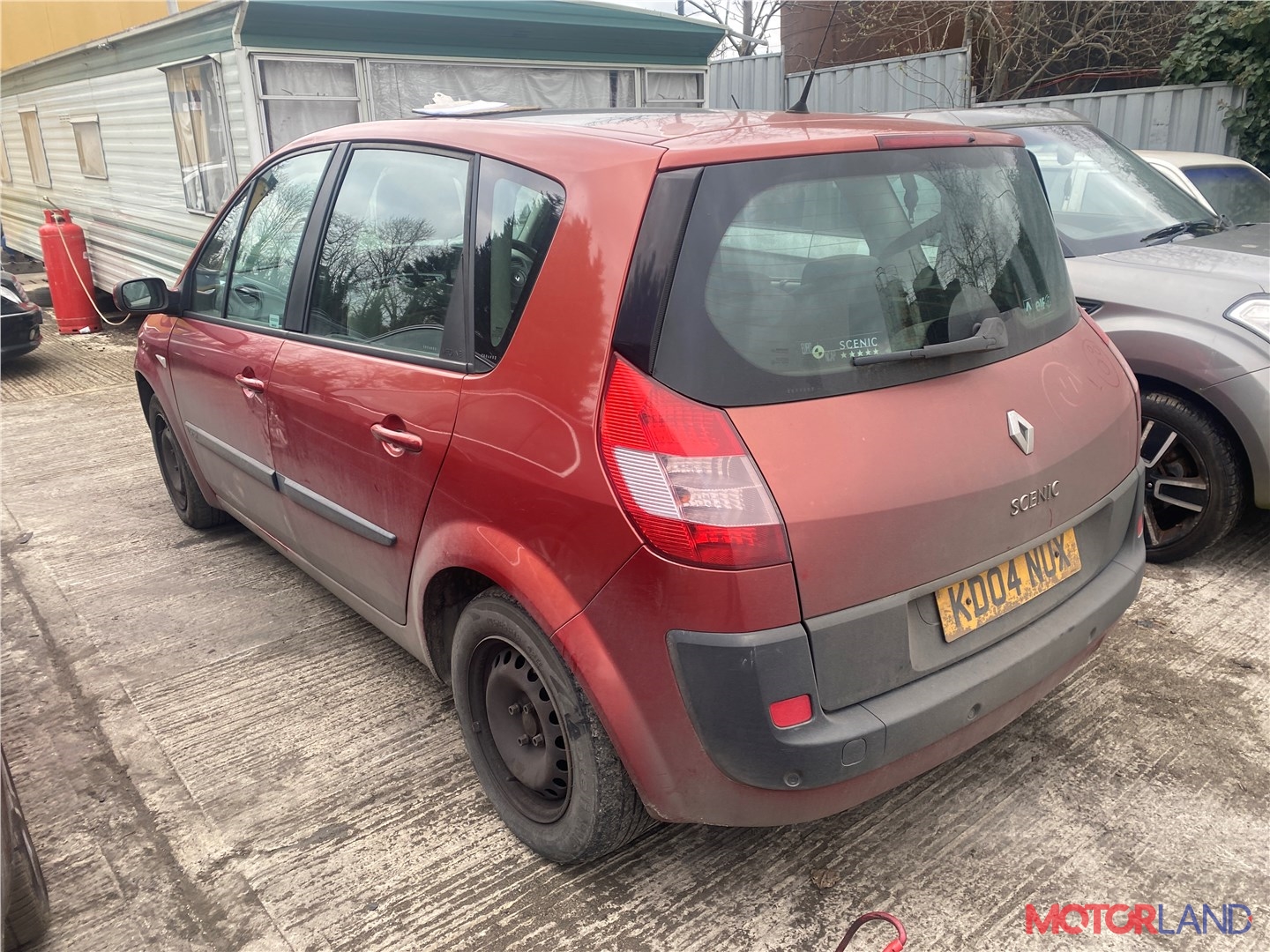 Недавно поступивший автомобиль Renault Scenic 2003-2009 - разборочный номер  t32518