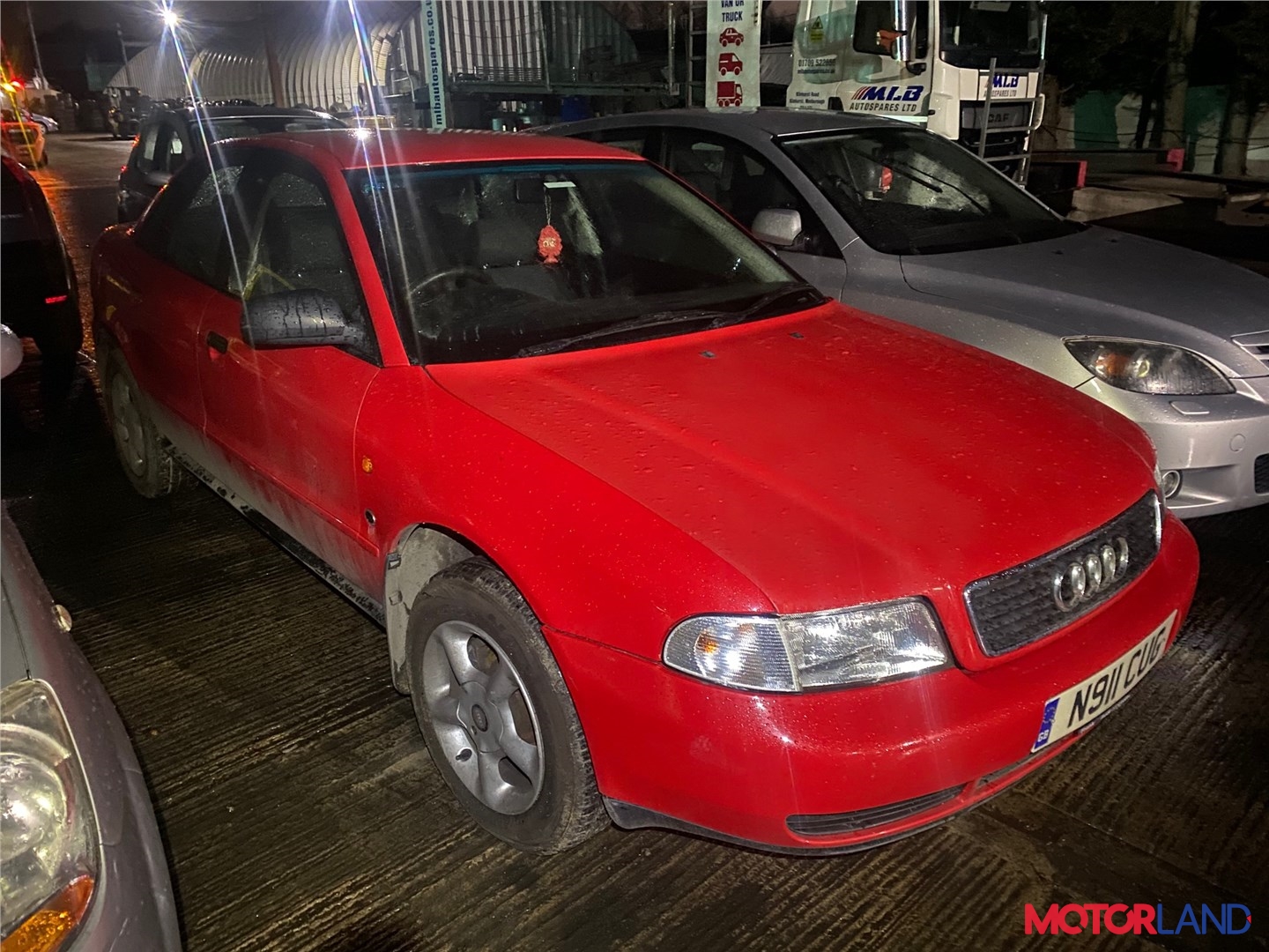 Недавно поступивший автомобиль Audi A4 (B5) 1994-2000 - разборочный номер  t32741