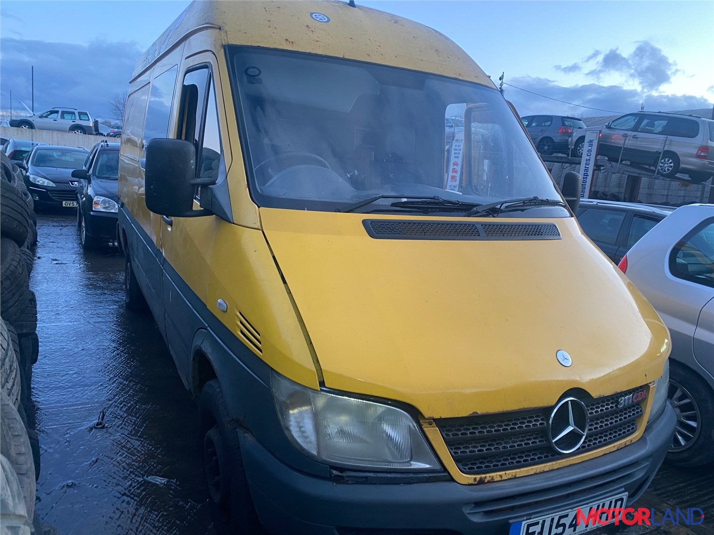 Недавно поступивший автомобиль Mercedes Sprinter 1996-2006 - разборочный  номер t32640