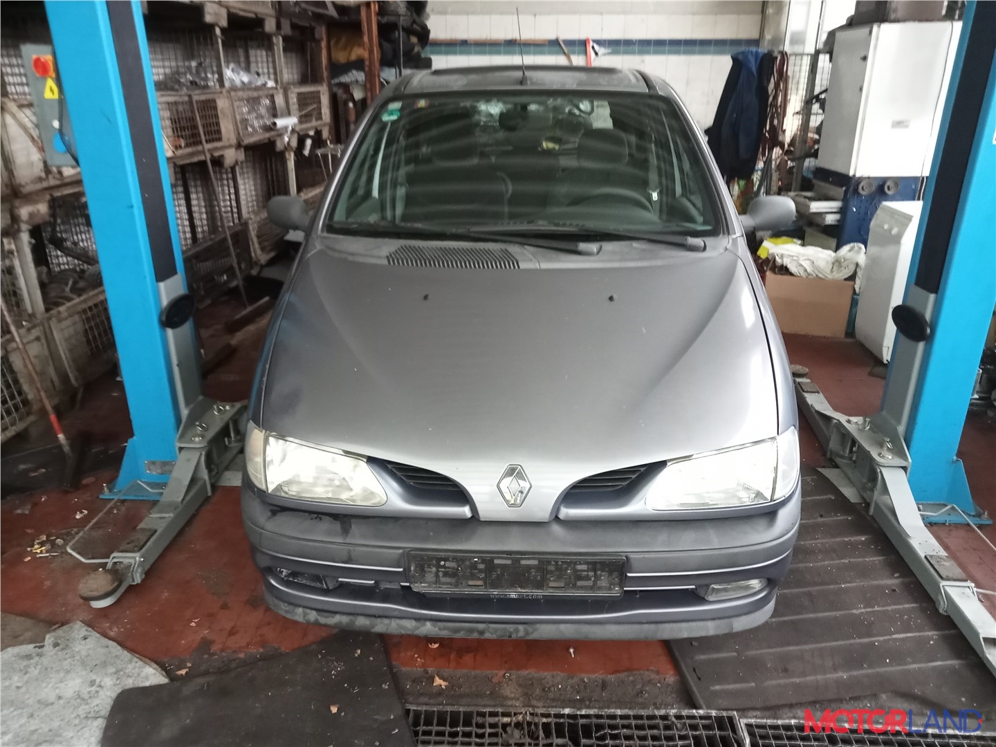 Недавно поступивший автомобиль Renault Scenic 1996-2002 - разборочный номер  26842