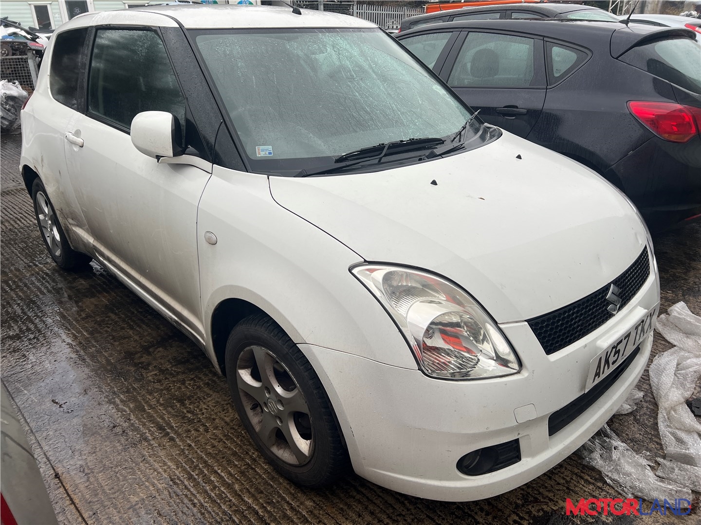 Недавно поступивший автомобиль Suzuki Swift 2003-2011 - разборочный номер  t33185