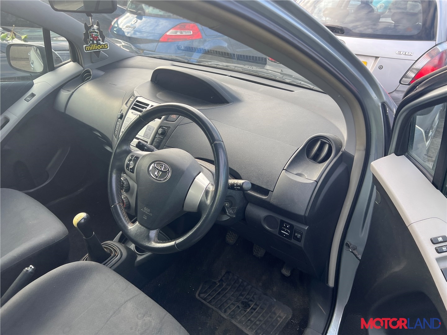 Toyota Yaris 2005 2011