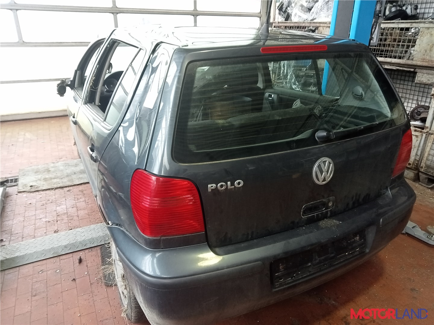 Недавно поступивший автомобиль Volkswagen Polo 1999-2001 - разборочный  номер 26860