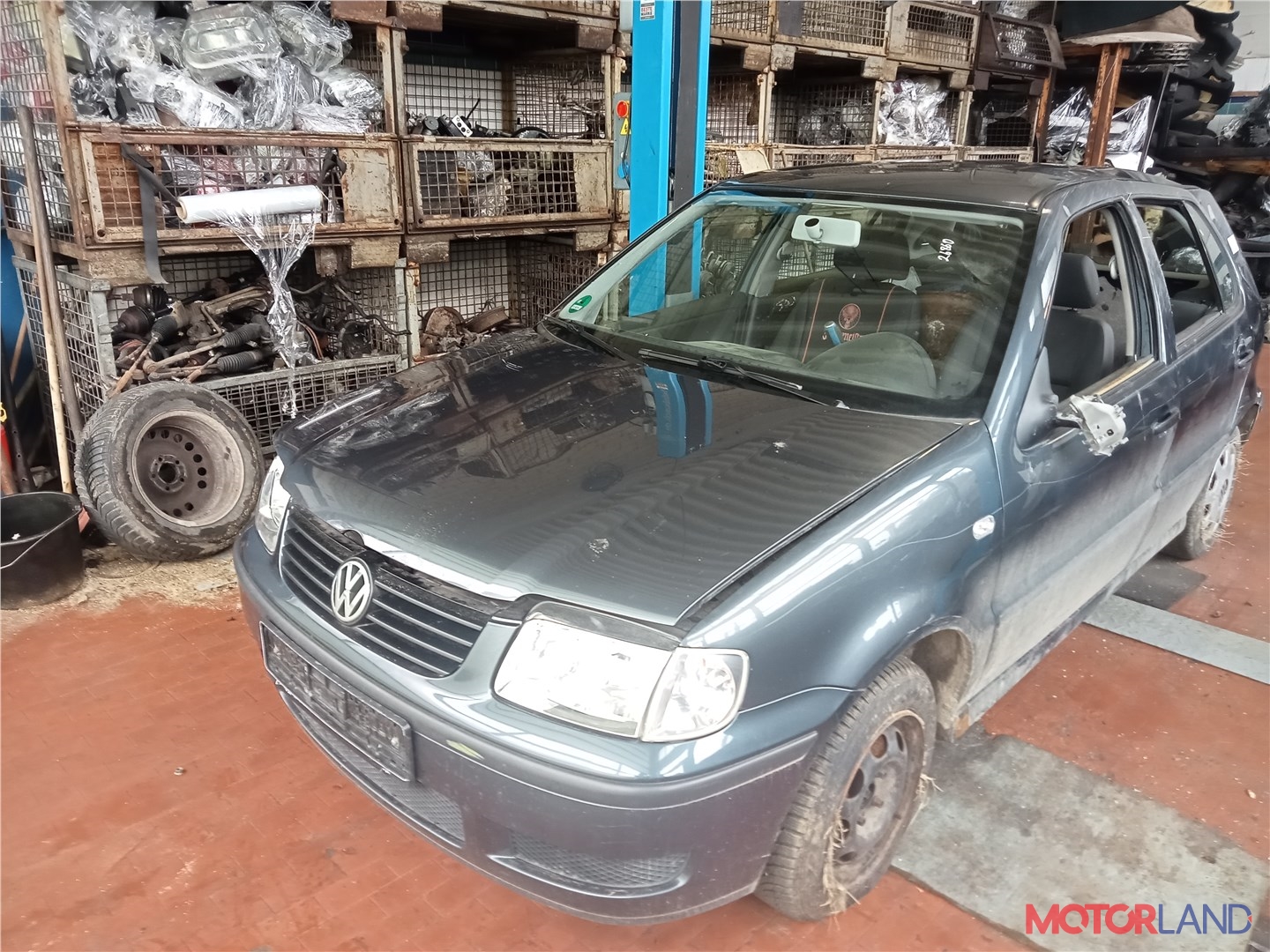 Недавно поступивший автомобиль Volkswagen Polo 1999-2001 - разборочный  номер 26860