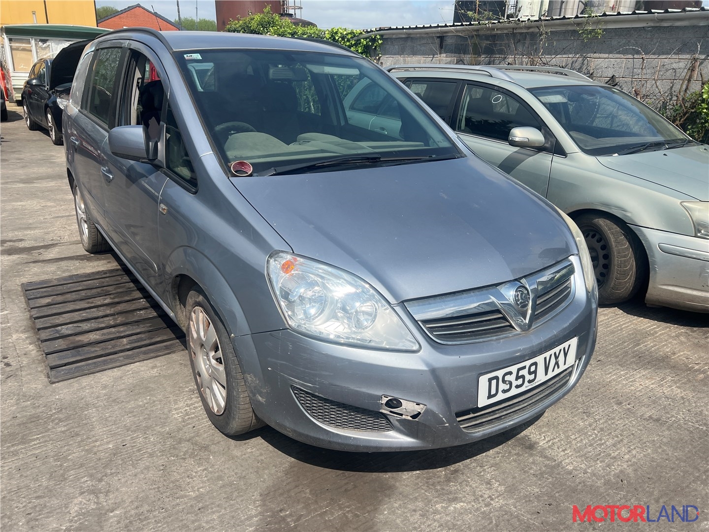 Недавно поступивший автомобиль Opel Zafira B 2005-2012 - разборочный номер  t34047