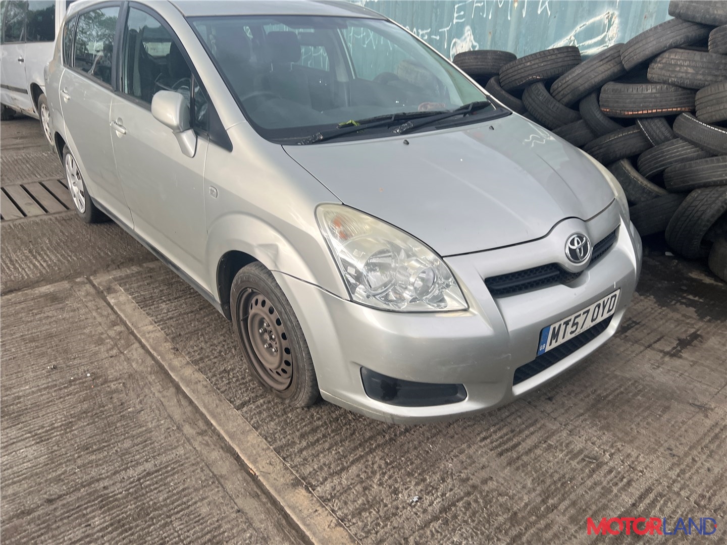 Недавно поступивший автомобиль Toyota Corolla Verso 2004-2009 - разборочный  номер t34092