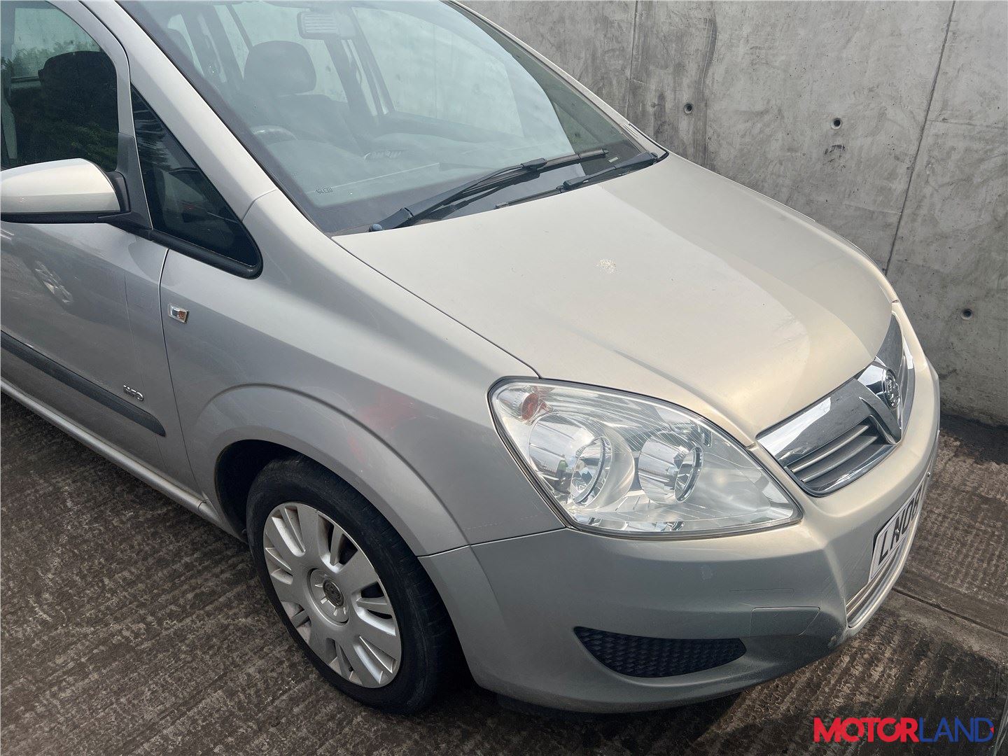 Недавно поступивший автомобиль Opel Zafira B 2005-2012 - разборочный номер  t34128