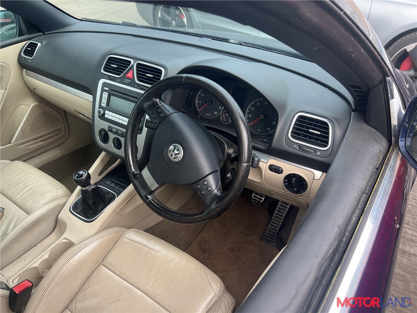 Недавно поступивший автомобиль Volkswagen Eos - разборочный номер t34145