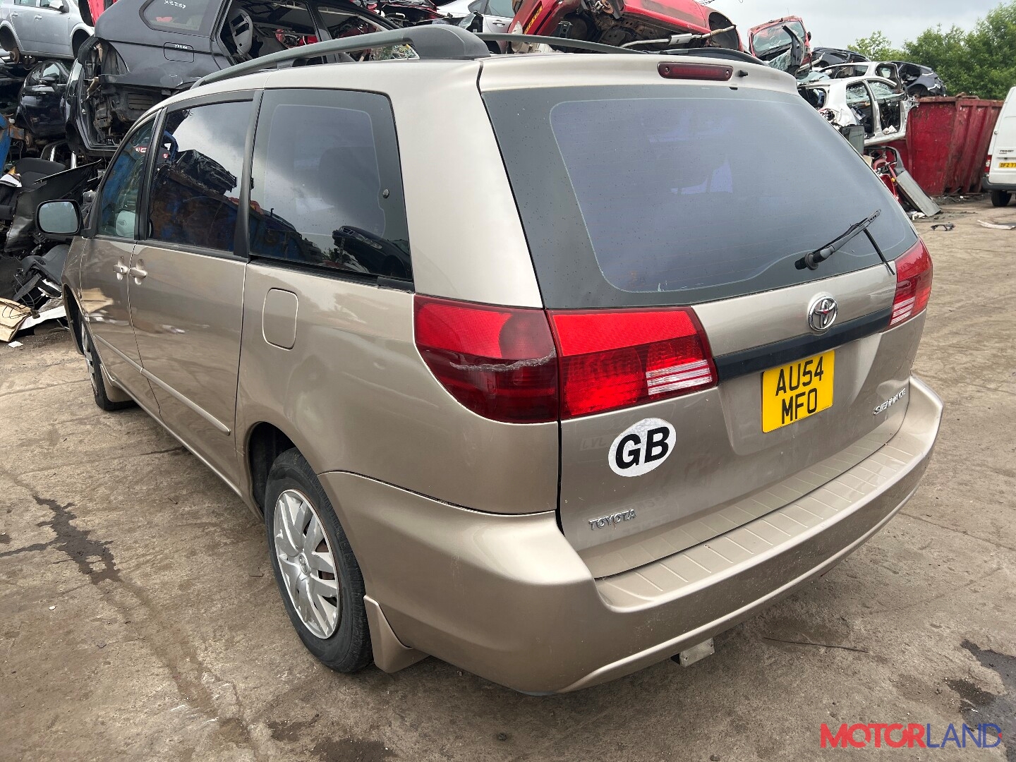 Недавно поступивший автомобиль Toyota Sienna 2 2003-2010 - разборочный  номер x3838