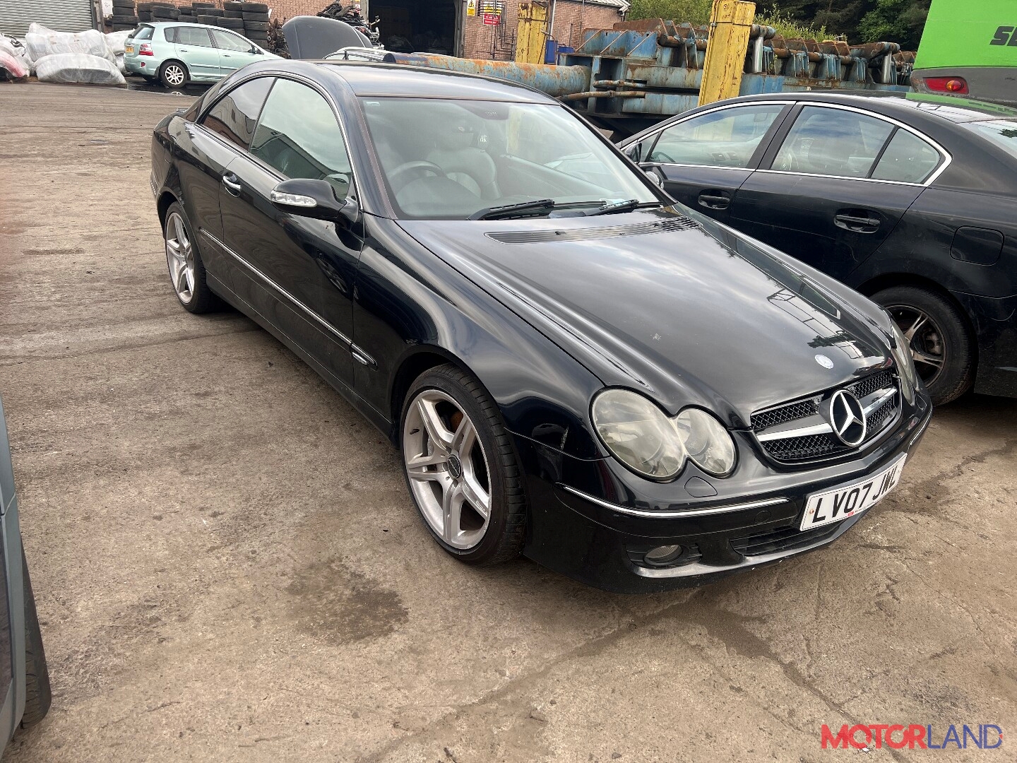 Недавно поступивший автомобиль Mercedes CLK W209 2002-2009 - разборочный  номер x3911