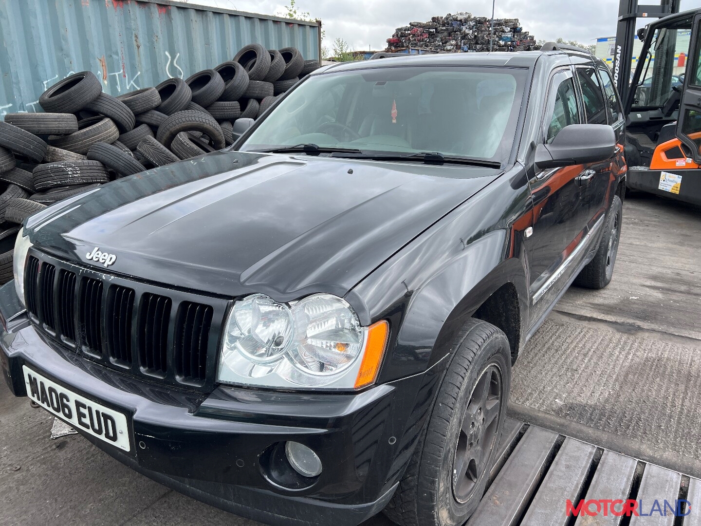 Недавно поступивший автомобиль Jeep Grand Cherokee 2004-2010 - разборочный  номер t34748