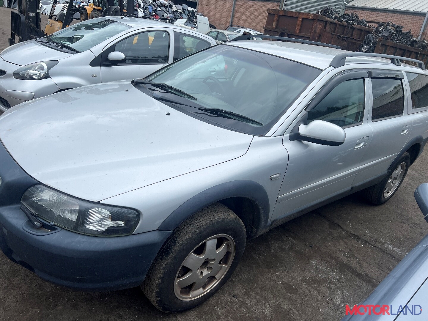 Недавно поступивший автомобиль Volvo XC70 2002-2007 - разборочный номер  x3843