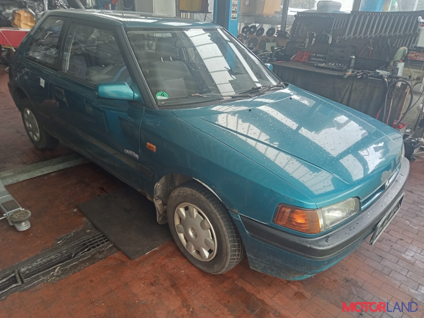 Блок управления двигателем Mazda 323 (BG) 1989-1994 купить б/у 8659385