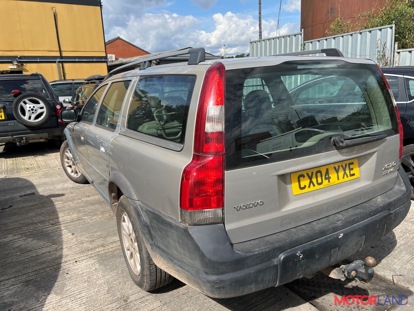 Недавно поступивший автомобиль Volvo XC70 2002-2007 - разборочный номер  t35231