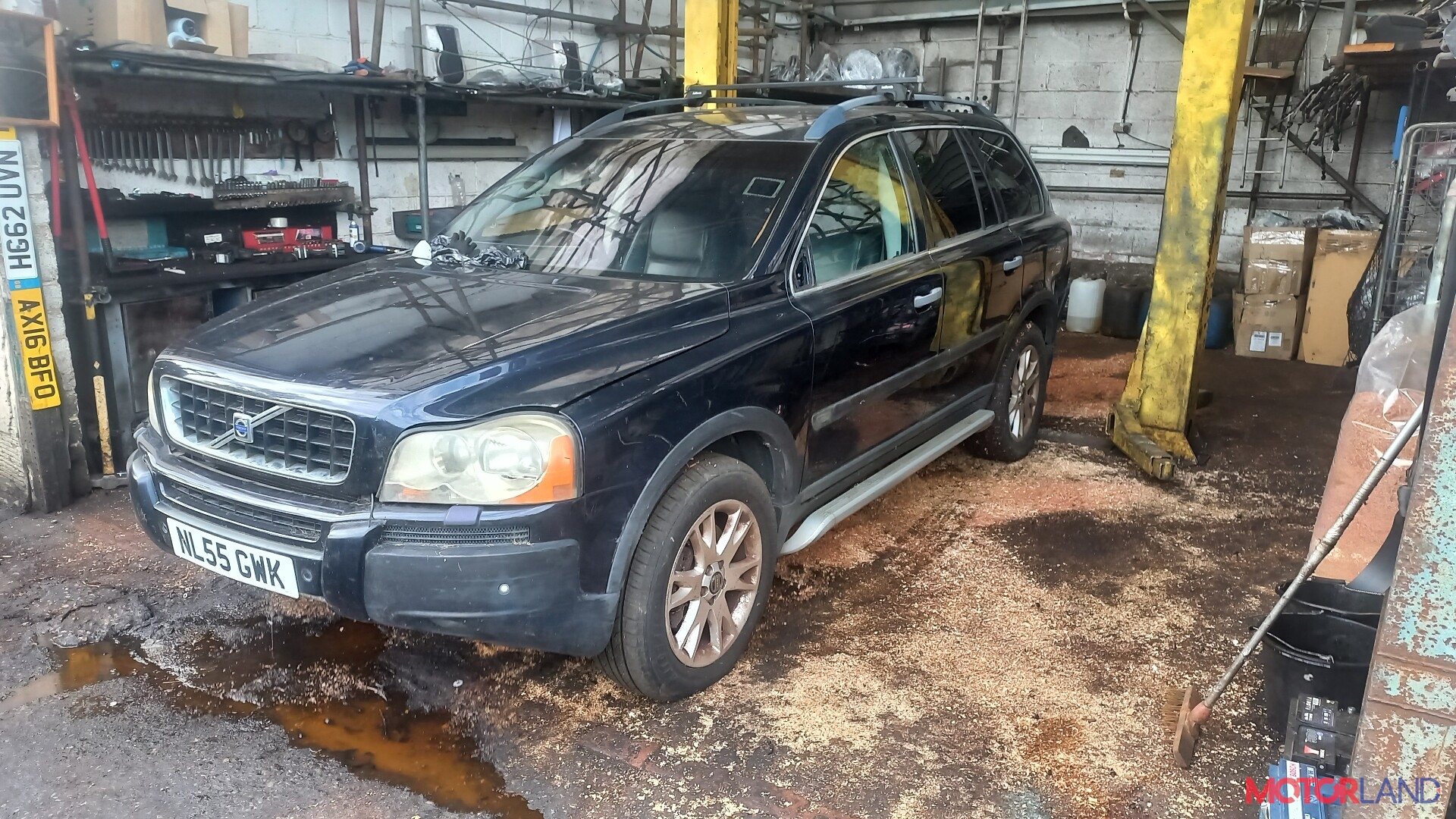 Недавно поступивший автомобиль Volvo XC90 2002-2006 - разборочный номер  77316