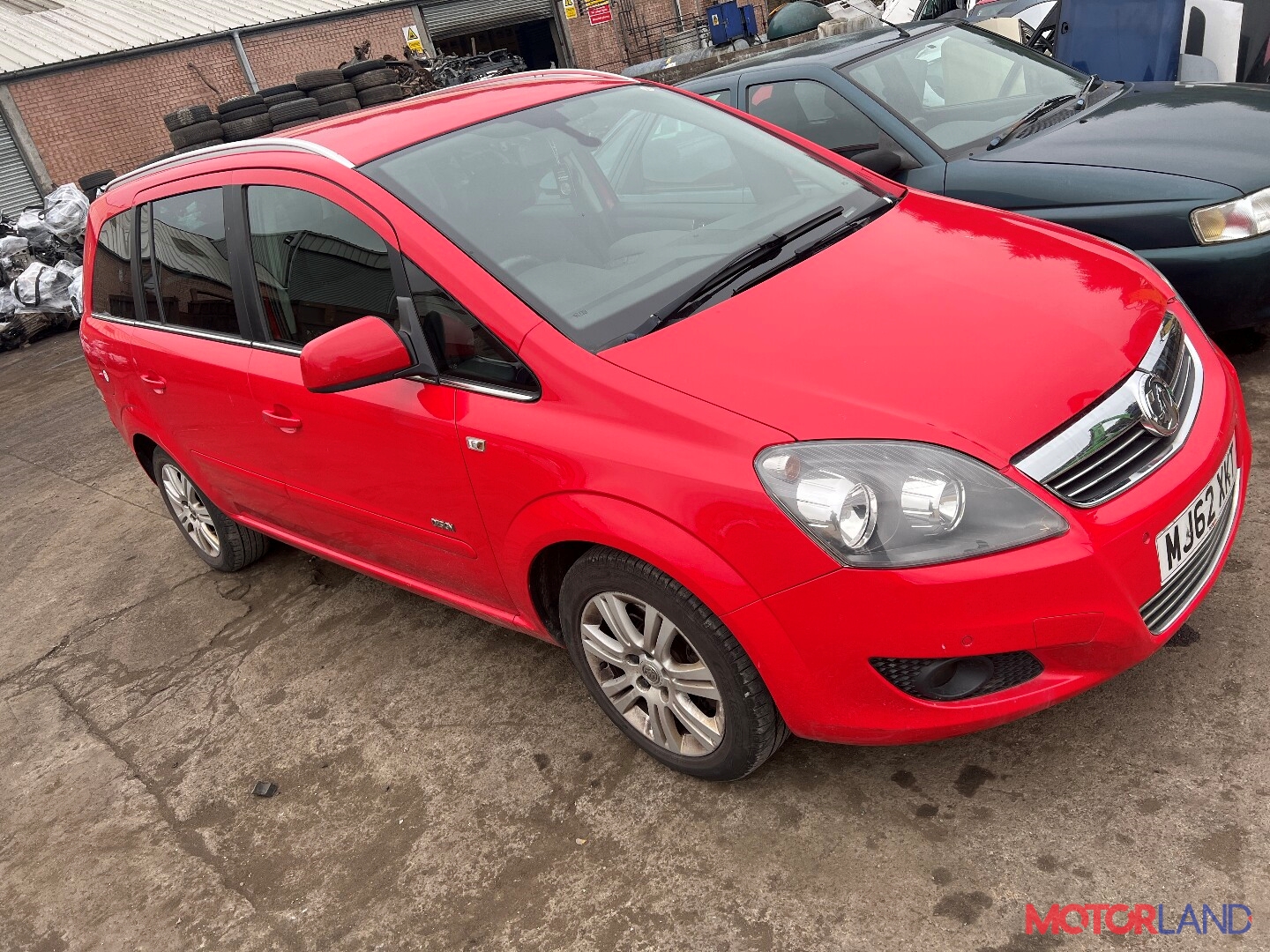 Opel Zafira 2008 Red