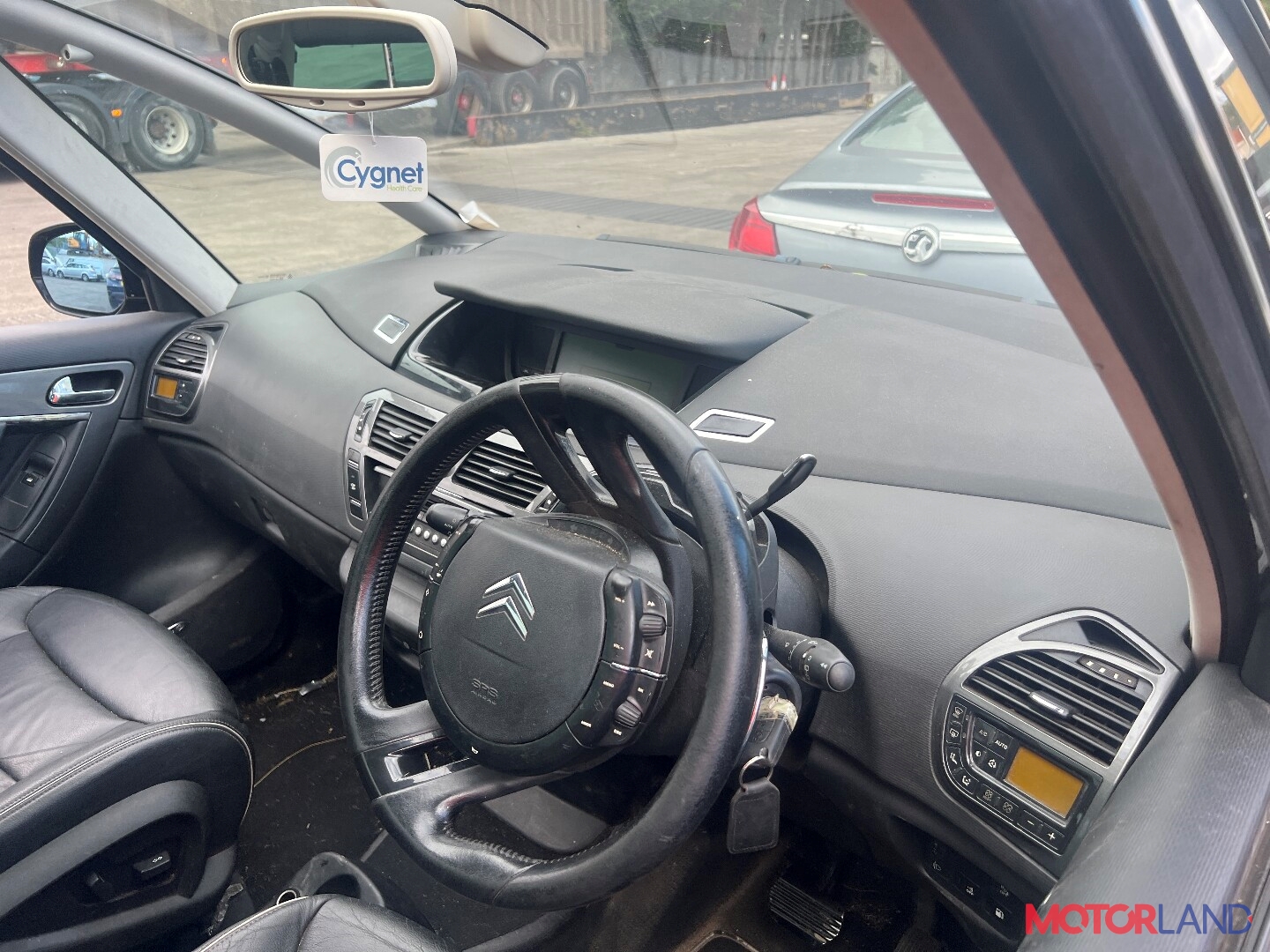 Недавно поступивший автомобиль Citroen C4 Picasso 2006-2013 - разборочный  номер t35633