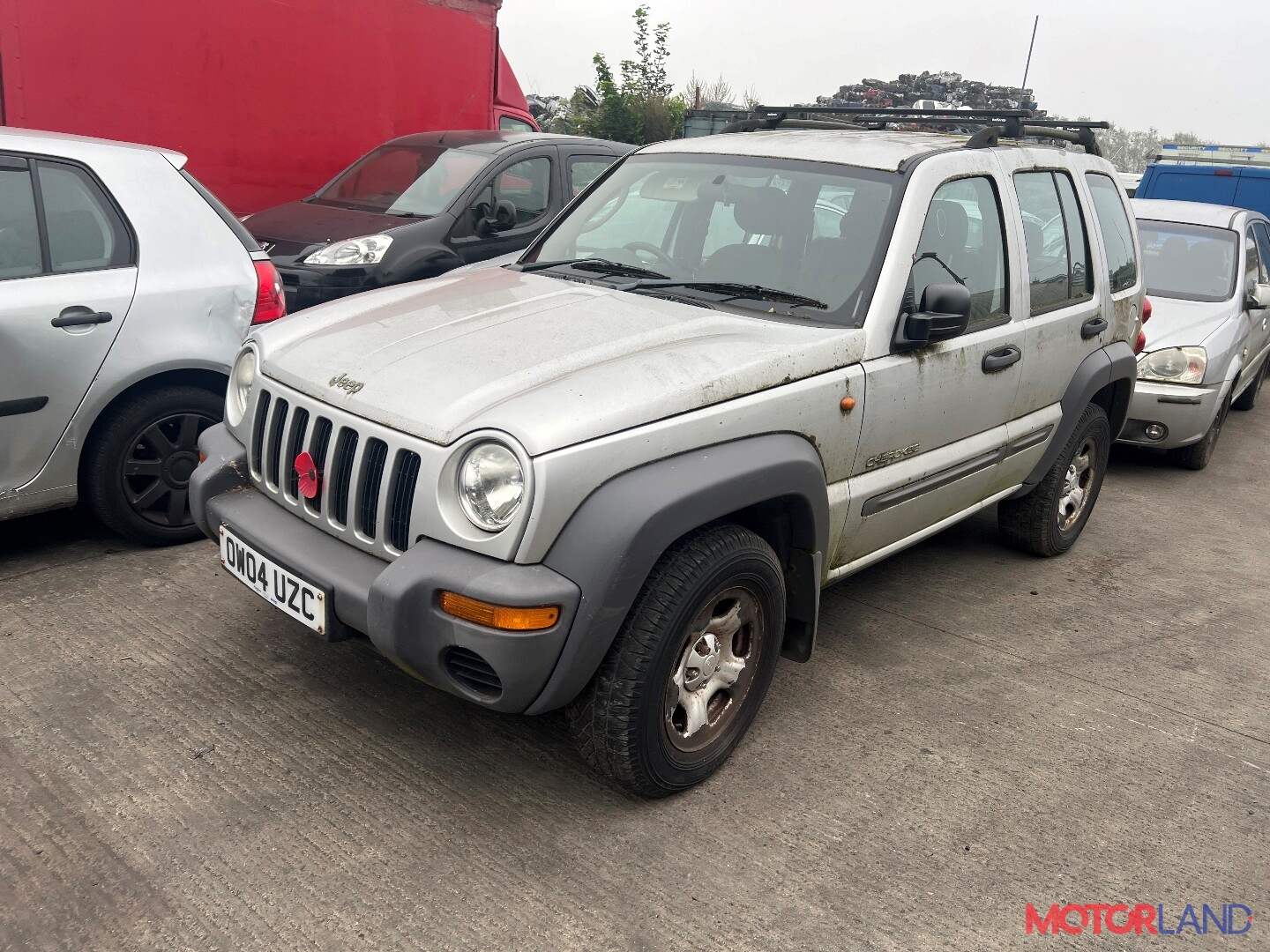 Недавно поступивший автомобиль Jeep Liberty 2002-2006 - разборочный номер  t35990