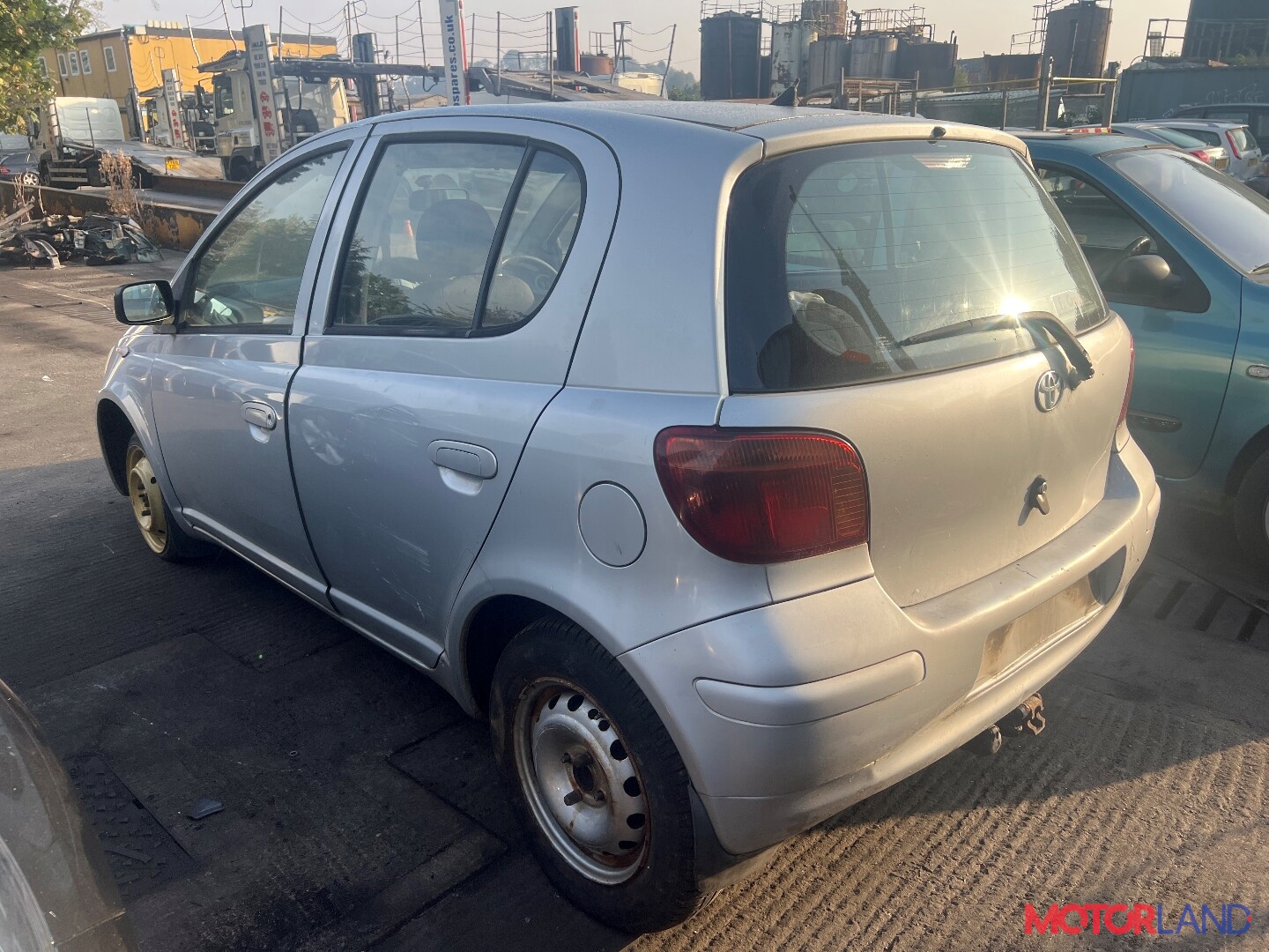 Недавно поступивший автомобиль Toyota Yaris 1999-2006 - разборочный номер  t36097