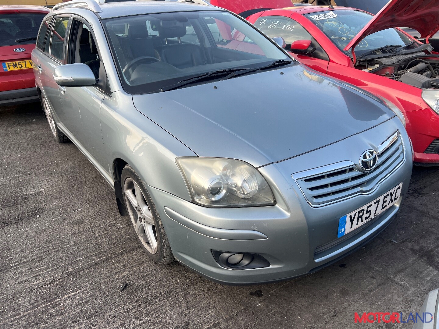 Недавно поступивший автомобиль Toyota Avensis 2 2003-2008 - разборочный  номер t38695