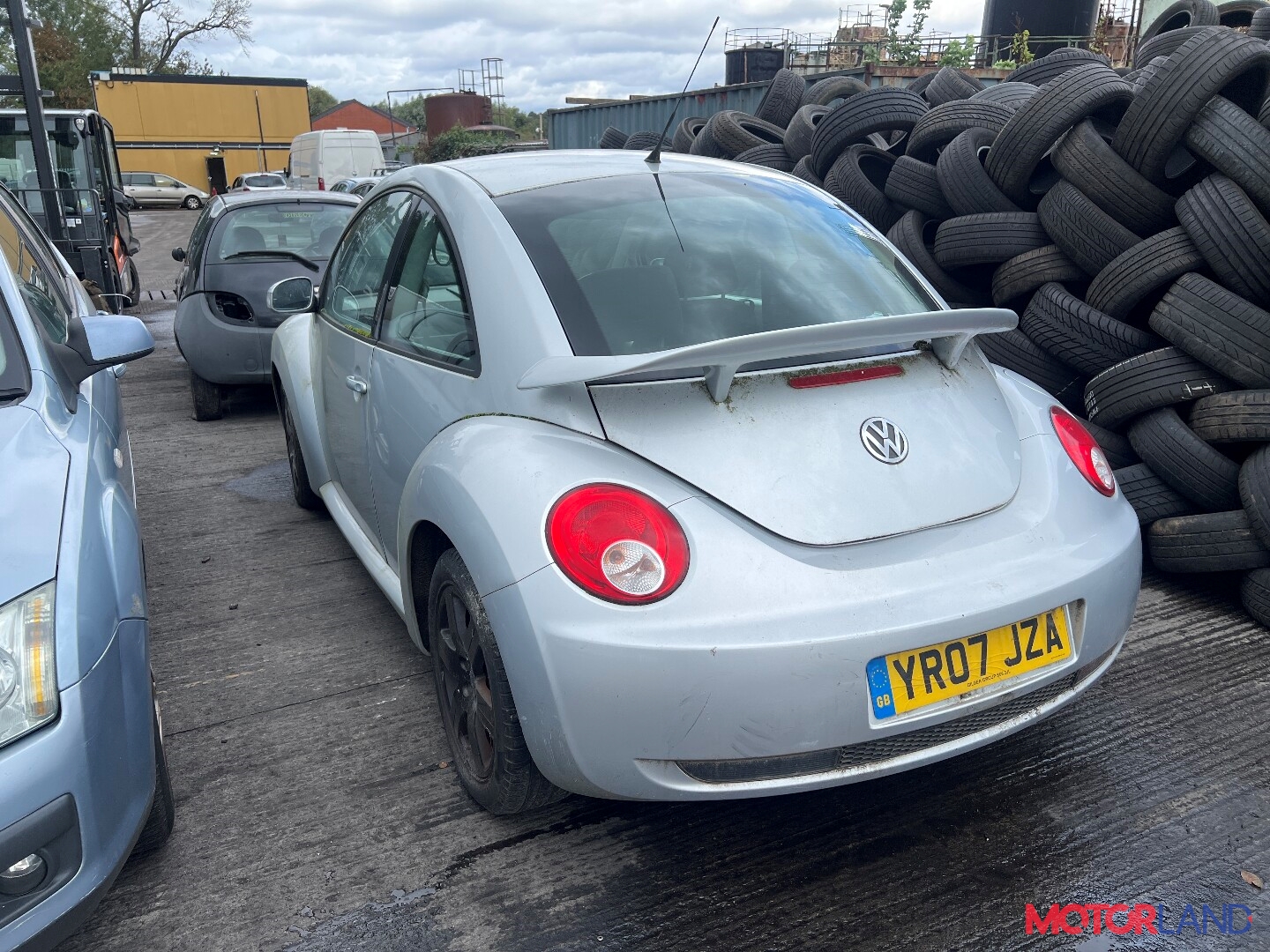 Недавно поступивший автомобиль Volkswagen Beetle 1998-2010 - разборочный  номер t36285