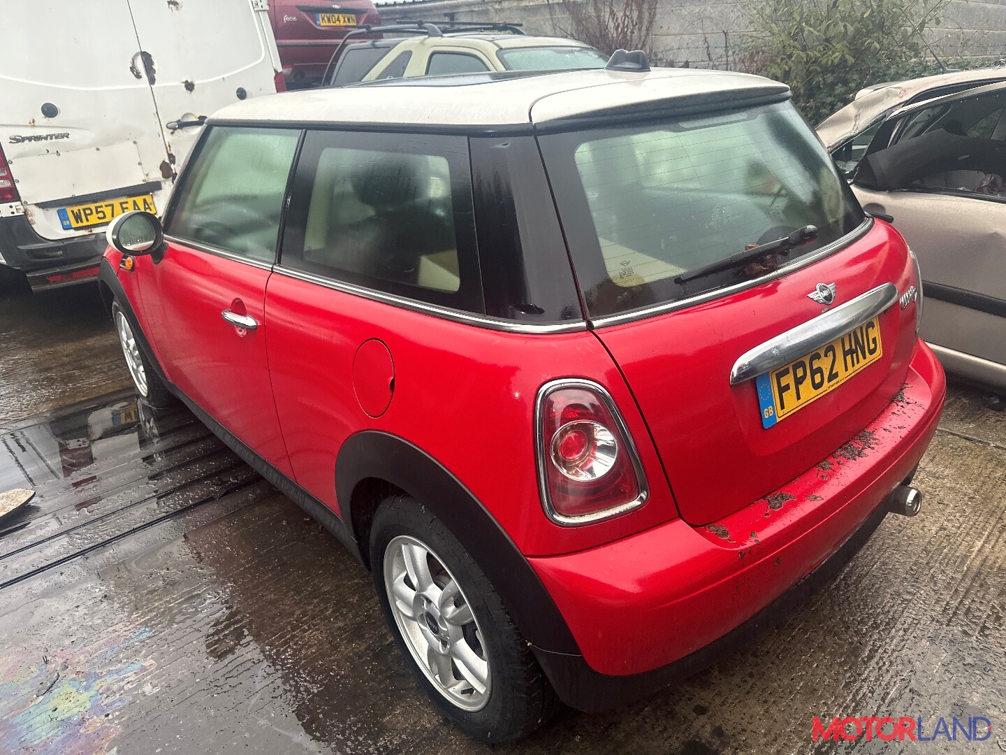 Недавно поступивший автомобиль Mini Cooper (R56) 2006-2013 - разборочный  номер t36851