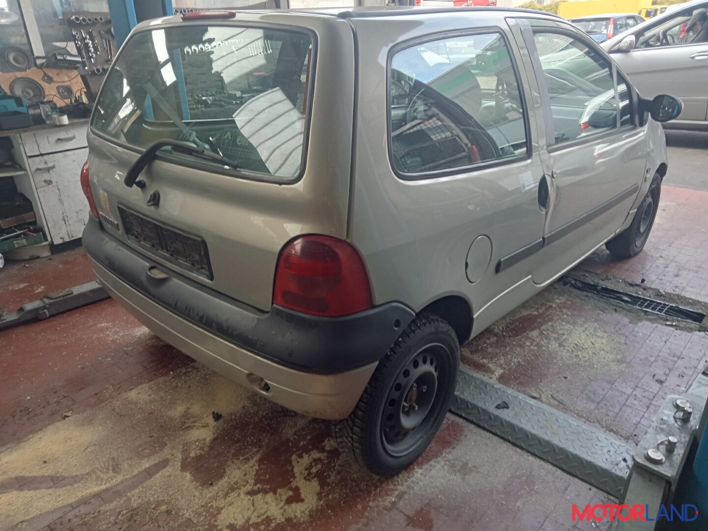 Недавно поступивший автомобиль Renault Twingo 1993-2007 - разборочный номер  26981