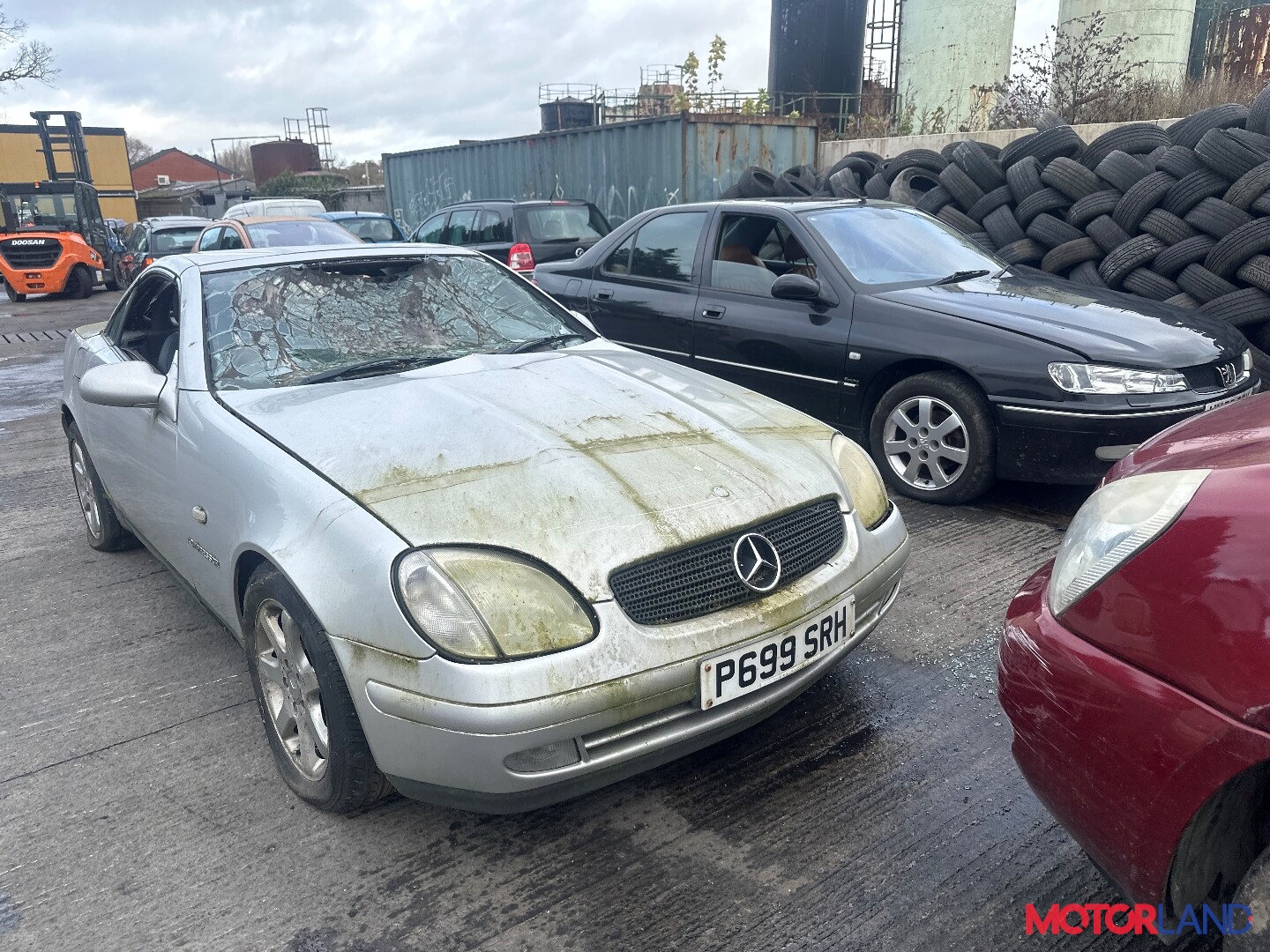 Недавно поступивший автомобиль Mercedes SLK R170 1996-2004 - разборочный  номер t38783