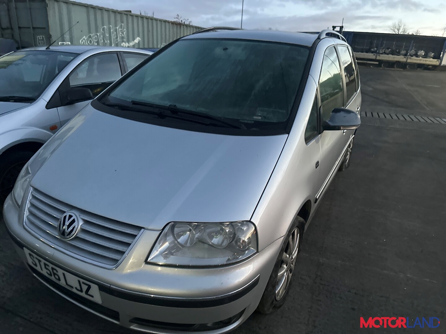 Недавно поступивший автомобиль Volkswagen Sharan 2000-2010 - разборочный  номер t37780