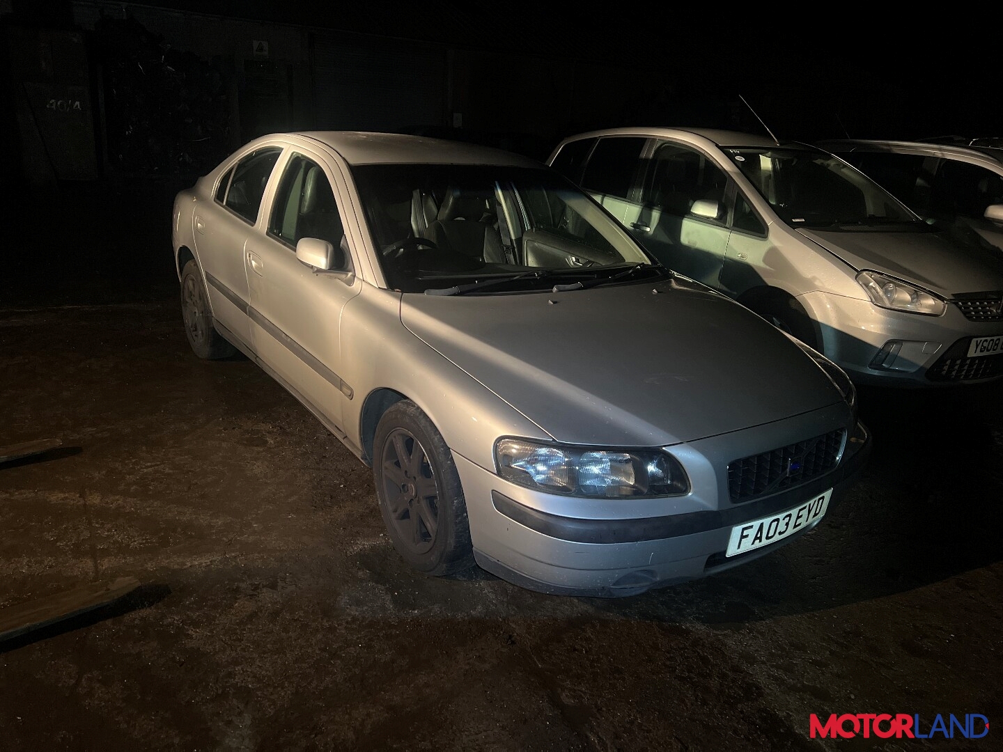 Недавно поступивший автомобиль Volvo S60 2000-2009 - разборочный номер x4468