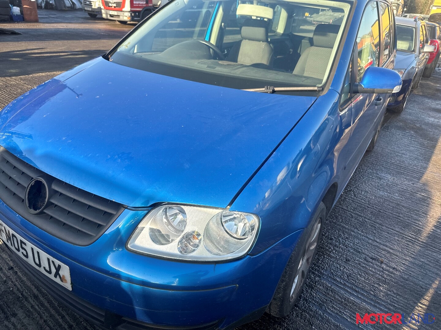 Недавно поступивший автомобиль Volkswagen Touran 2003-2006 - разборочный  номер t37819