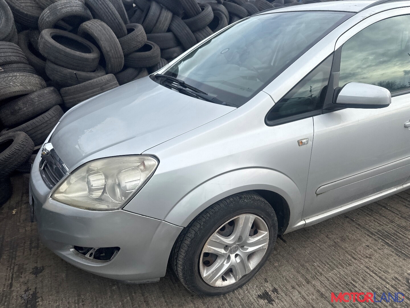 Недавно поступивший автомобиль Opel Zafira B 2005-2012 - разборочный номер  t37776