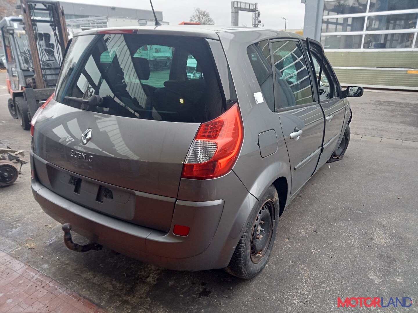 Недавно поступивший автомобиль Renault Scenic 2003-2009 - разборочный номер  26993