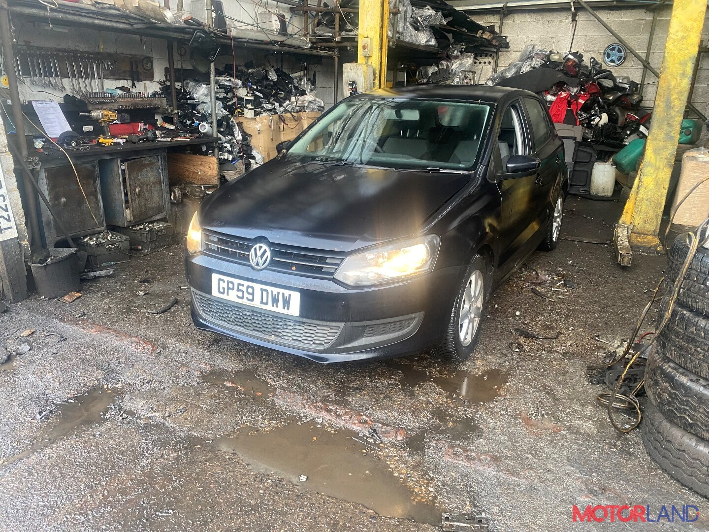 Кнопка открывания багажника Volkswagen Polo 2009-2014 купить б/у 10987861