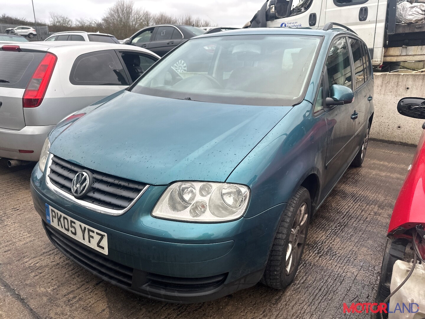 Недавно поступивший автомобиль Volkswagen Touran 2003-2006 - разборочный  номер t38854