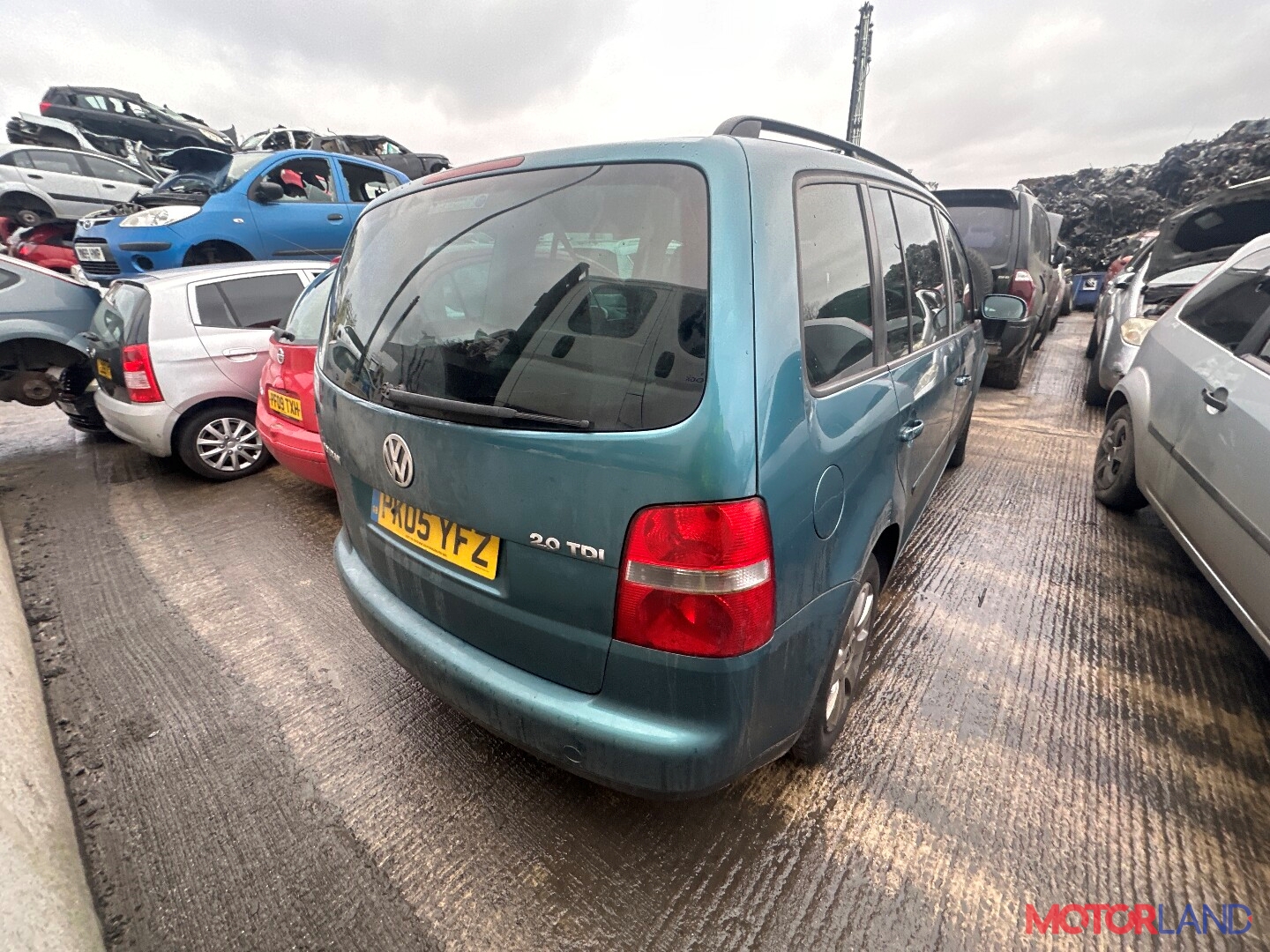 Недавно поступивший автомобиль Volkswagen Touran 2003-2006 - разборочный  номер t38854