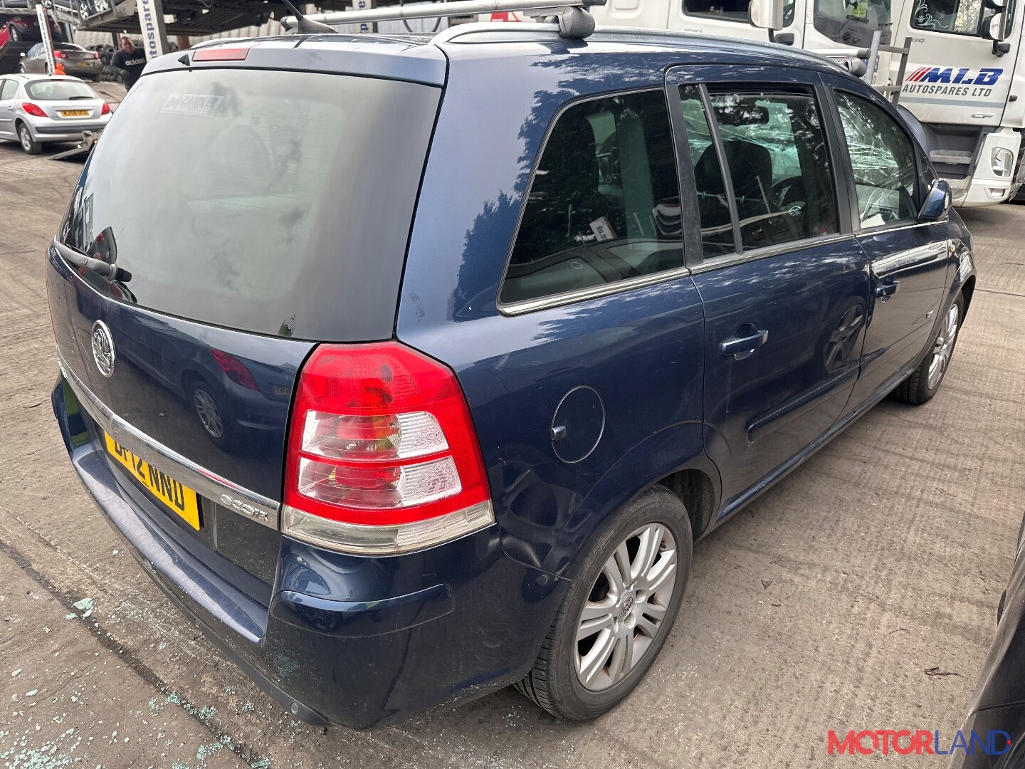 Недавно поступивший автомобиль Opel Zafira B 2005-2012 - разборочный номер  t39774