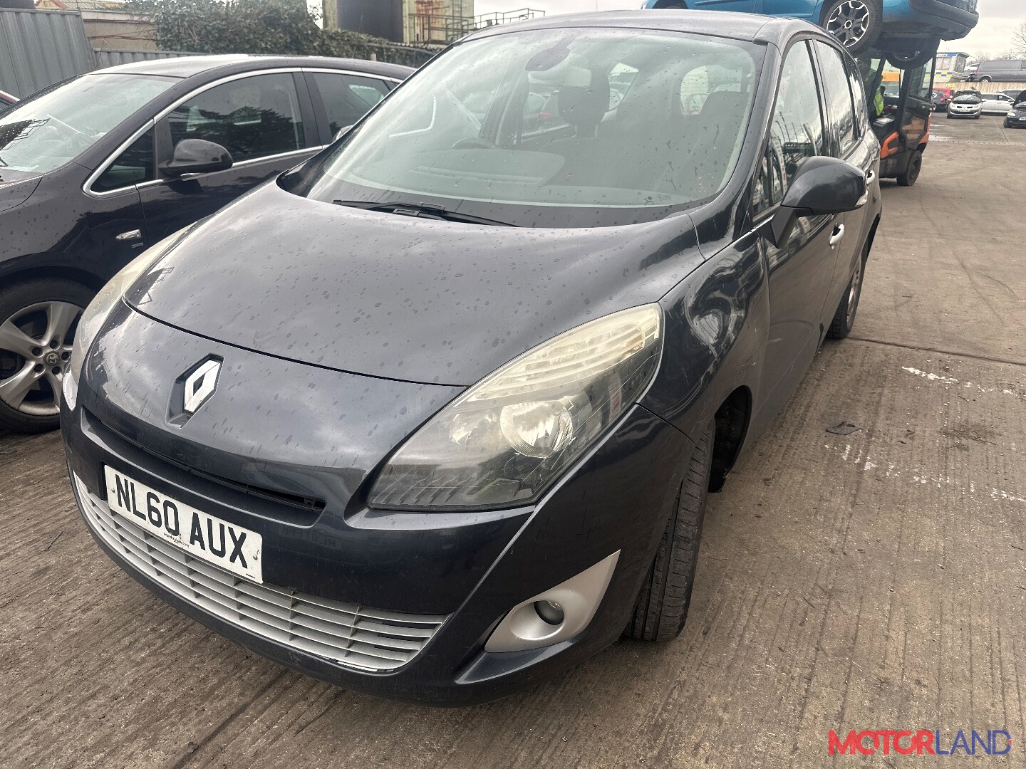 Недавно поступивший автомобиль Renault Scenic 2009-2012 - разборочный номер  t40211